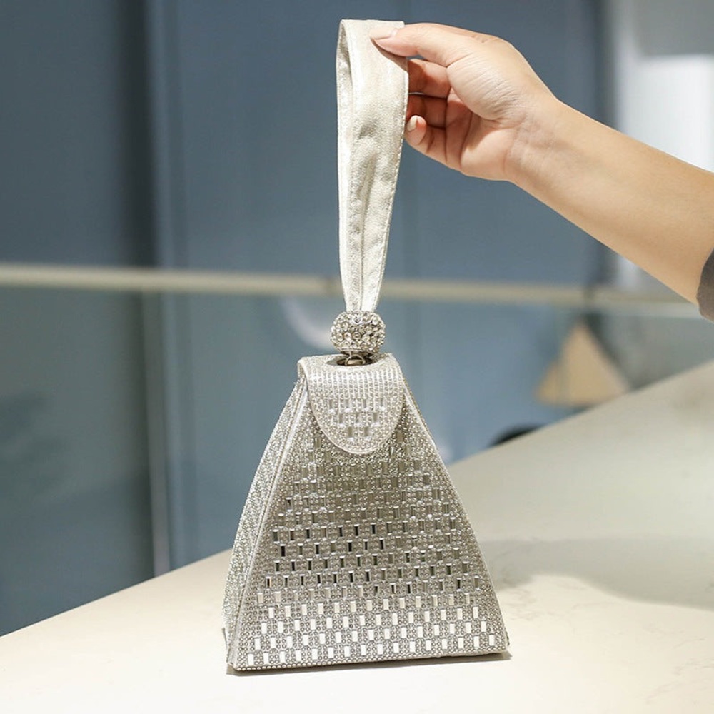 👛Stunning Bling Bag in Silver!👛